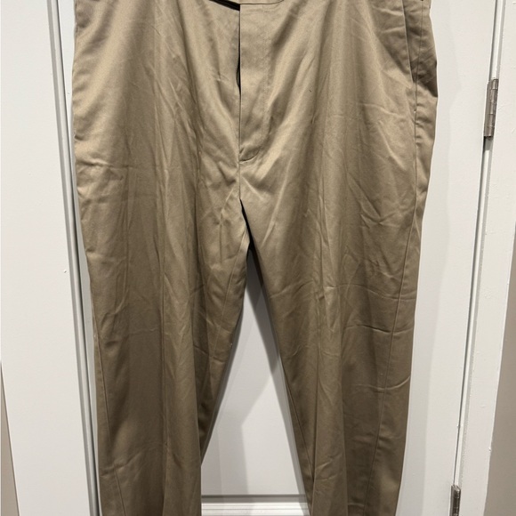 Roundtree & Yorke Tan Chinos Classic Comfortable Fit - Picture 1 of 2